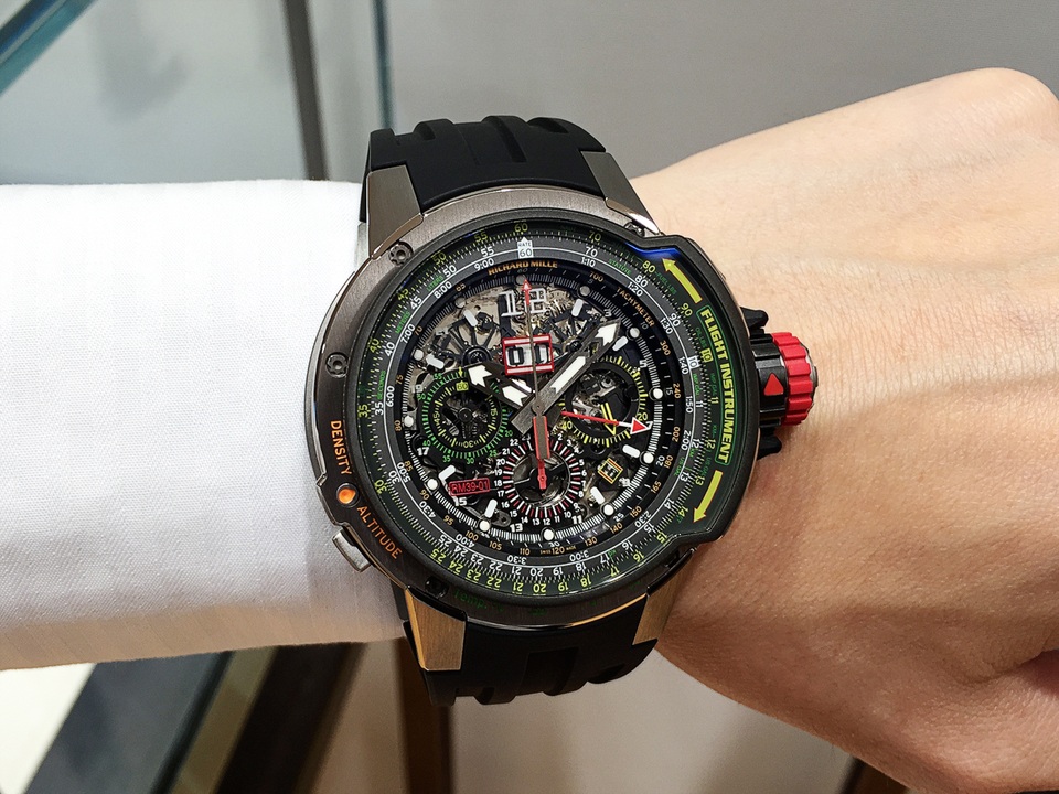 Richard Mille mang nh ng tinh hoa c a ng nh H ng kh ng v o RM 39