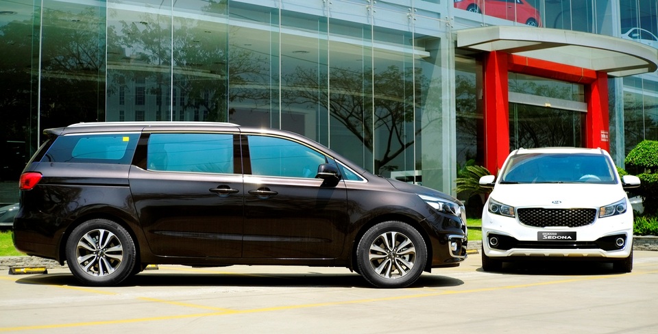 Kia Sedona bán vượt mốc 4.000 xe sau chưa đầy 2 năm - 2 Kia Sedona bán vượt mốc 4.000 xe sau chưa đầy 2 năm - 2