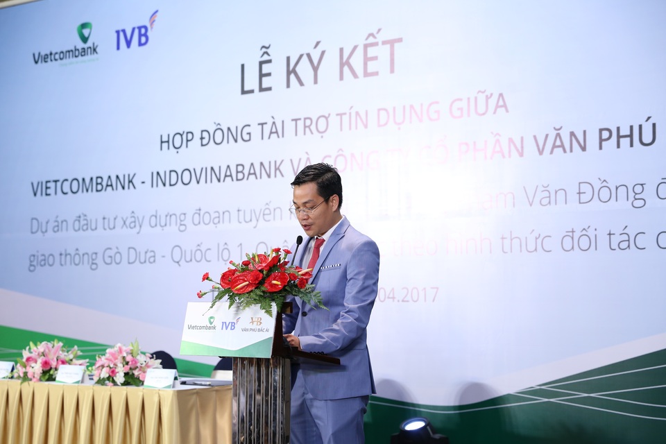 Ký kết Hợp đồng tài trợ tín dụng 1.450 tỷ đồng cho dự án BT - 2 Ông Trần Đức Thắng - Tổng giám đốc công ty Cổ Phần Văn Phú Bắc Ái