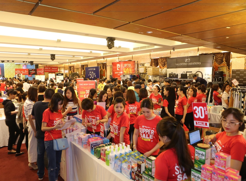 200 thương hiệu thời trang, mỹ phẩm giảm 50% tại Hải Phòng - 2 Sự kiện VSTYLE’S PRIVATE SALE vừa được tổ chức tại ks. Fortuna, Hà Nội- Ngày 22&23/4/2017