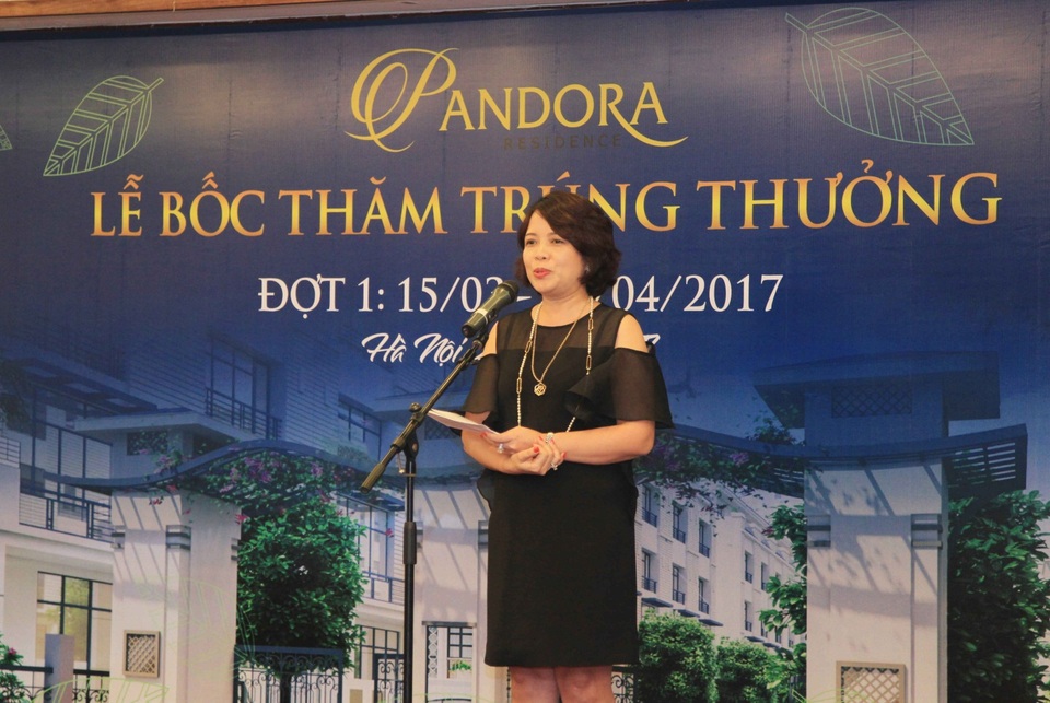 Nhận nhà Pandora, 1 trong 9 xe Mercedes đã có chủ - 1 Đại diện CĐT Bà Nguyễn Ngọc Hương – Phó Tổng Giám Đốc phát biểu