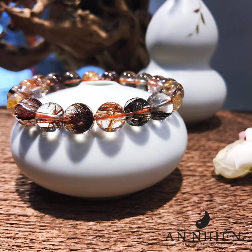 Thạch Anh tóc – món đồ tài lộc không thể thiếu trong giới doanh nhân - 4 Thạch Anh tóc – món đồ tài lộc không thể thiếu trong giới doanh nhân - 4