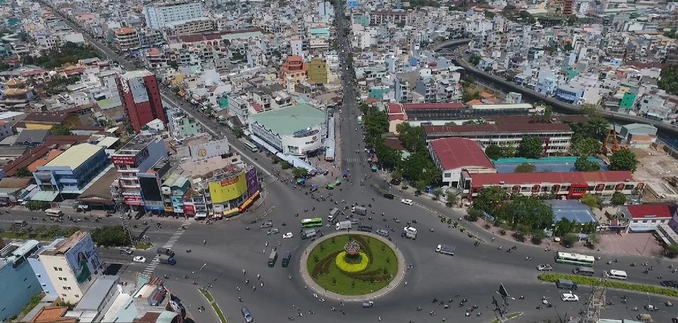 Mở rộng đường, giá đất đường Tân Hòa Đông liên tục tăng - 2 Vòng xoay Phú Lâm là điểm giao thương nhộn nhịp, sầm uất bậc nhất khu Tây