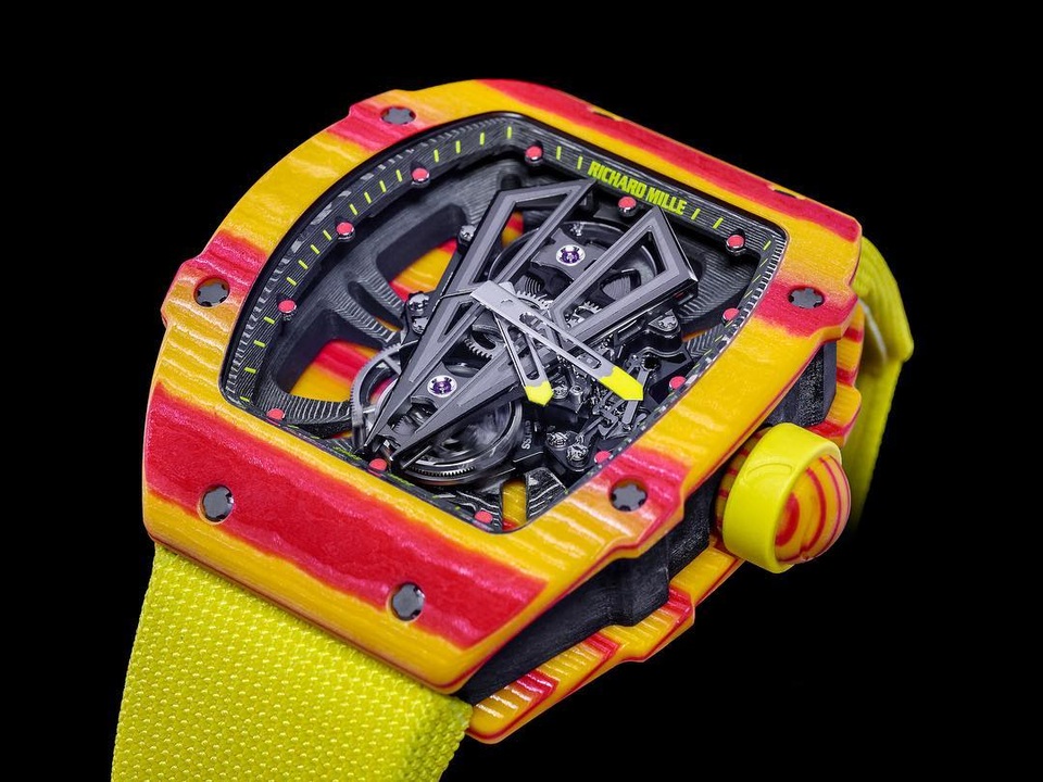 Richard Mille ra mắt RM 27-03 - Cỗ máy Tourbillon vượt trội - 3 RM 27-03 gây chú ý với sự bùng nổ sắc màu nhờ vào quá trình tạo sắc thái mới cho Quartz TPT.