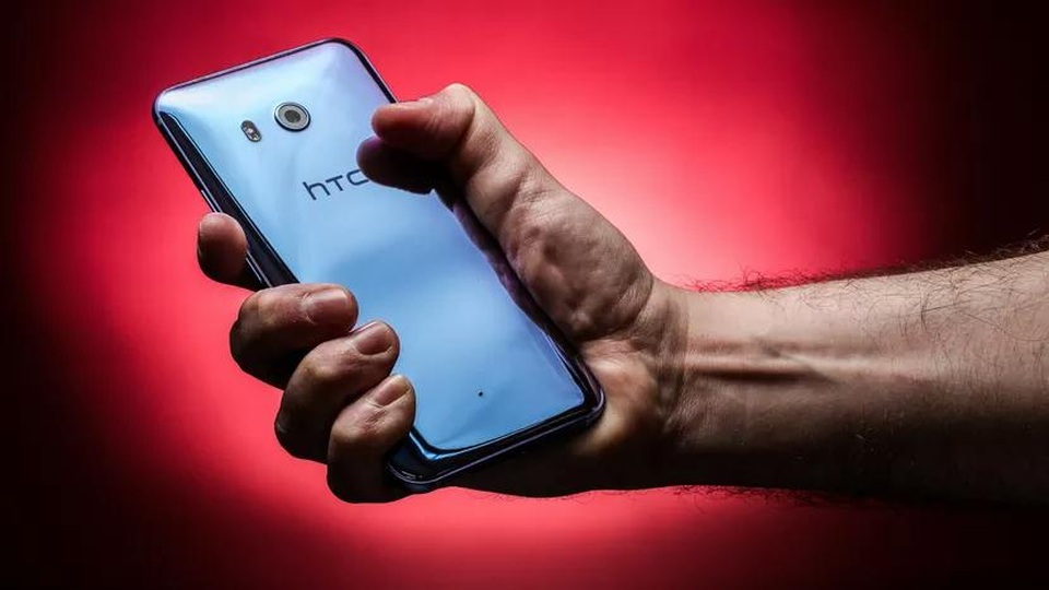 Trải nghiệm cảm ứng Edge Sense với mức giá hấp dẫn - 2