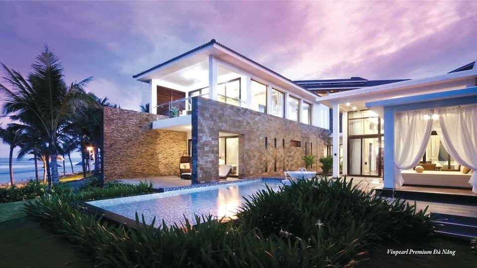 Vinpearl Đà Nẵng là “Khu nghỉ dưỡng biển hàng đầu Việt Nam năm 2017” - 2 Vinpearl Đà Nẵng Resort & Villas tọa lạc tại vị trí đắc địa, với khung cảnh thơ mộng và thư giãn