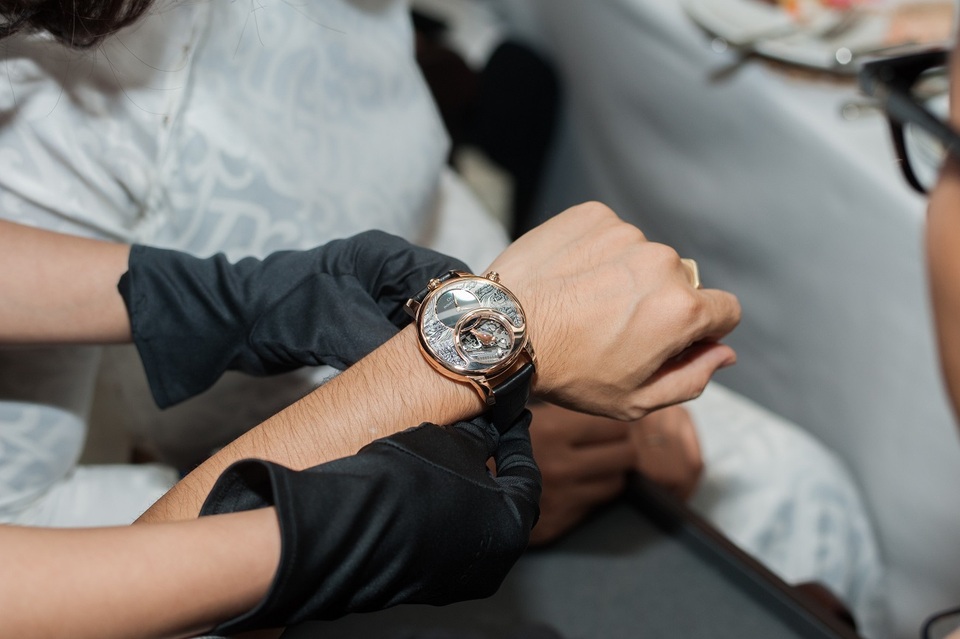 Kiệt tác đồng hồ tổ chim của Jaquet Droz bất ngờ xuất hiện tại Hà Nội - 10