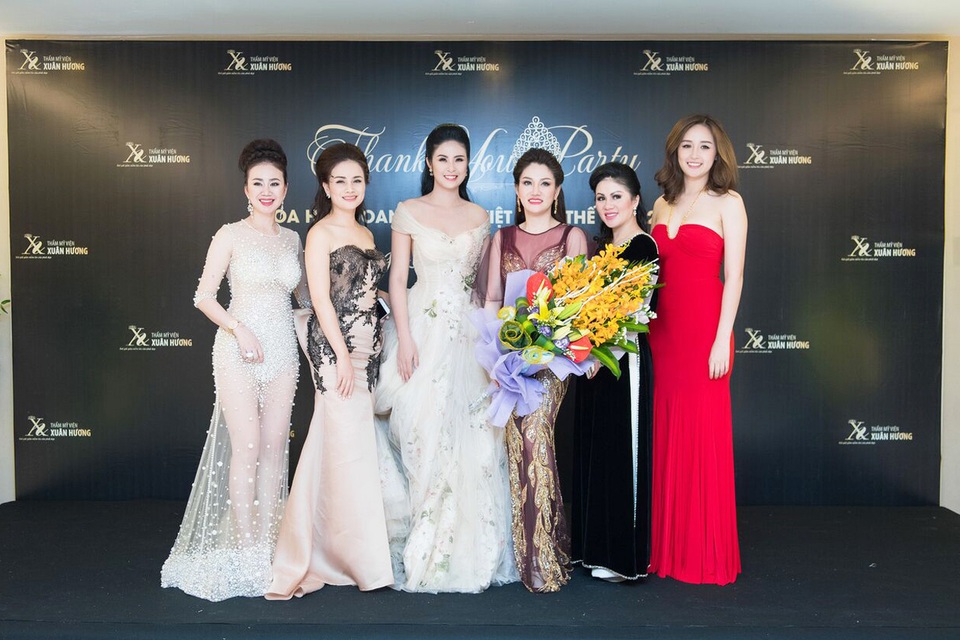 Hoa hậu Doanh nhân Xuân Hương lộng lẫy cùng dàn Hoa hậu trong đêm tiệc Thanks Party - 6 Hoa hậu Doanh nhân Xuân Hương khoe sắc cùng dàn Hoa hậu, Á hậu