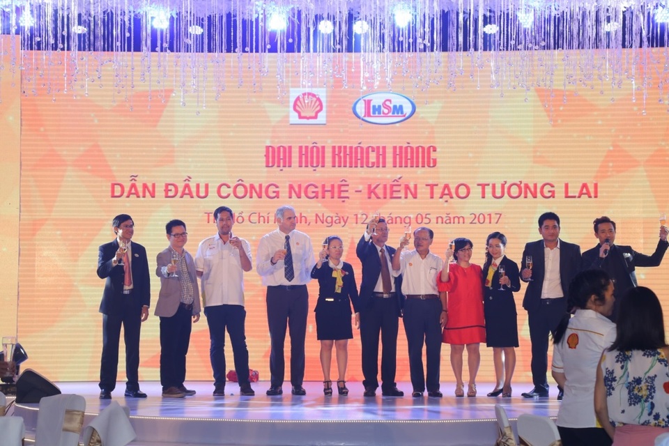 Sự kiện giới thiệu sản phẩm dầu thủy lực thế hệ mới của Shell - 4 Sự kiện giới thiệu sản phẩm dầu thủy lực thế hệ mới của Shell - 4