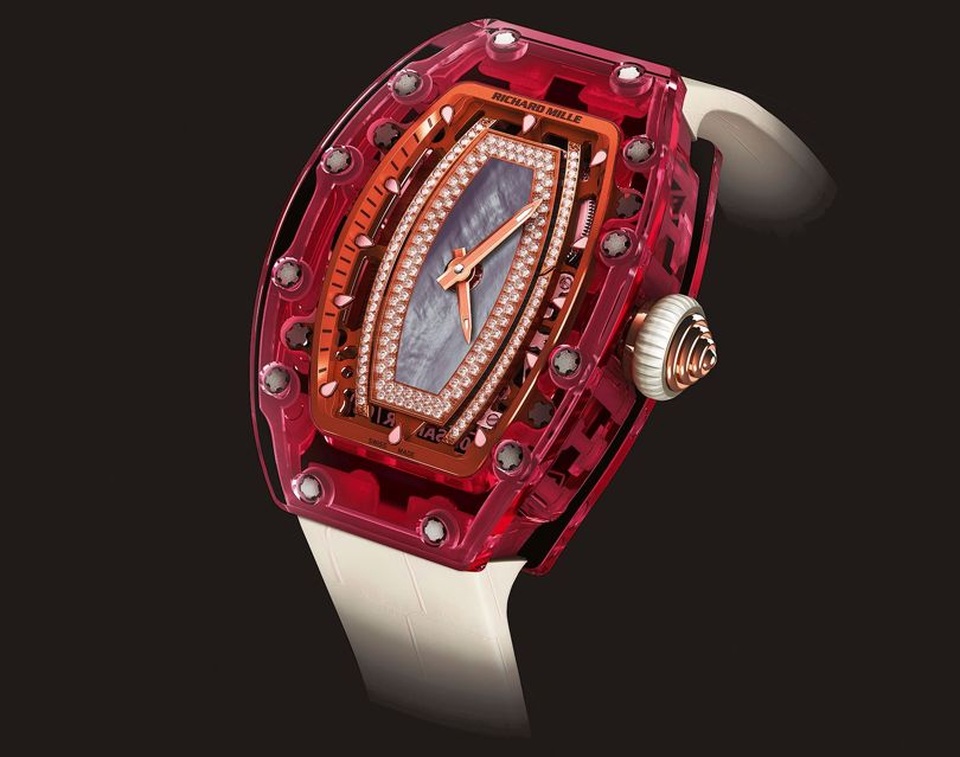 RM 56 sapphire của Richard Mille xuất hiện trên sàn đấu giá danh tiếng - 4 RM 56 sapphire của Richard Mille xuất hiện trên sàn đấu giá danh tiếng - 4