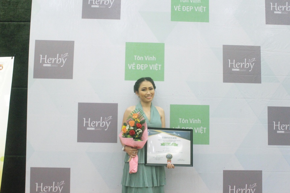 Lê Na Trần: Bán hàng online chất lượng sản phẩm là điều tiên quyết - 3 Lê Na Trần: Bán hàng online chất lượng sản phẩm là điều tiên quyết - 3