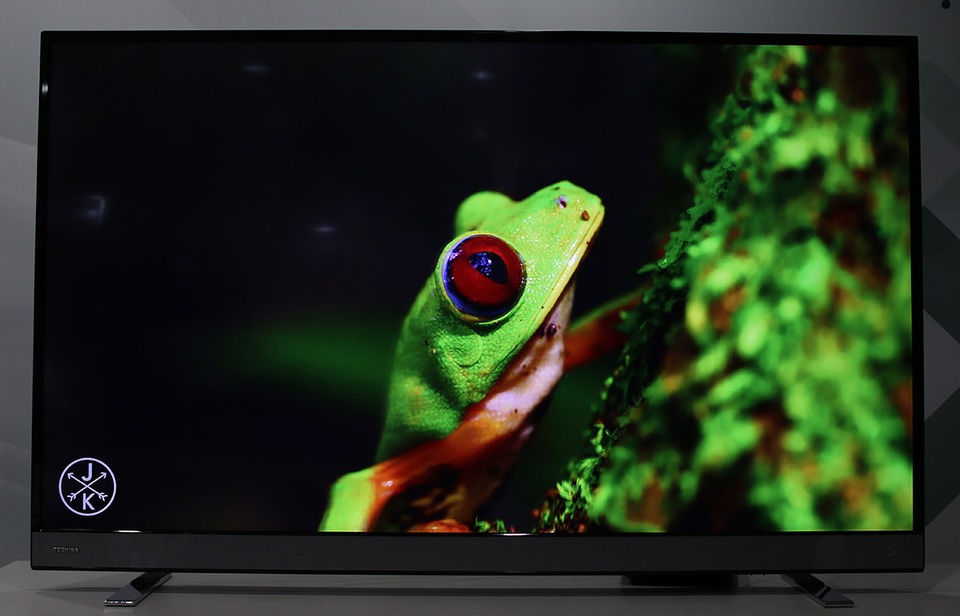 Đánh giá TV Toshiba U67: Hình 4K sắc nét, tích hợp Chromecast tiện dụng - 5 Hình ảnh sắc nét, màu sắc trung thực