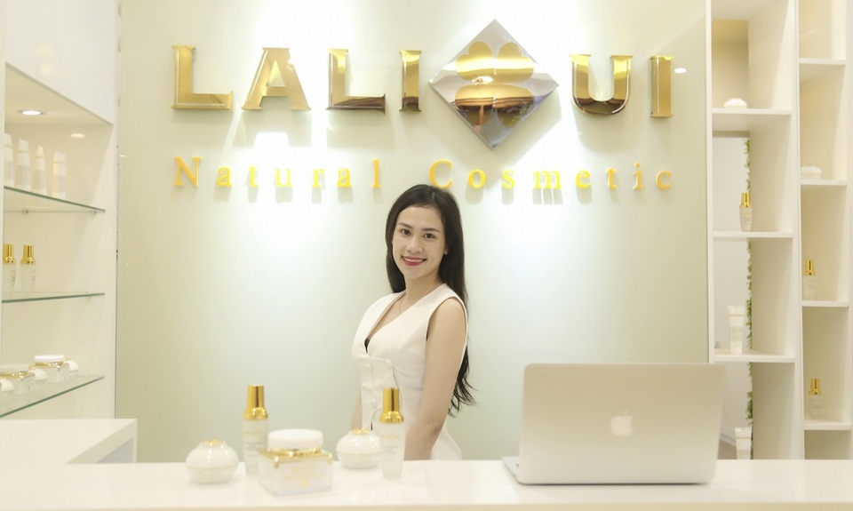 LALIHUI – Thương hiệu “Gây bão” cộng đồng mỹ phẩm Việt - 1 LALIHUI – Thương hiệu “Gây bão” cộng đồng mỹ phẩm Việt - 1