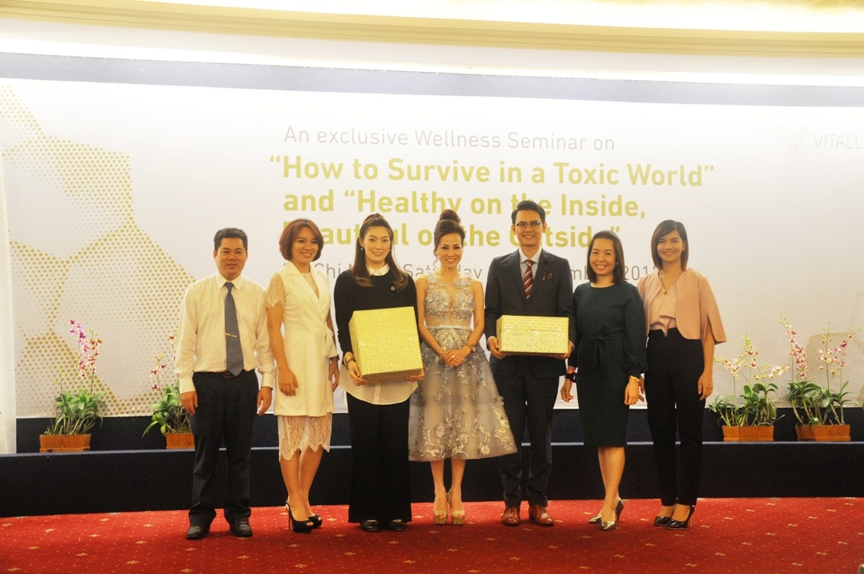 Bí quyết nào để sống khỏe mạnh trước một thế giới độc hại? - 2