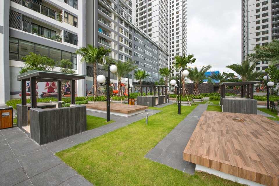 Sống xanh ở nội đô: Dễ hay khó? - 3 Khu vực vườn nướng BBQ được thiết kế tiện dụng tại Imperia Garden.