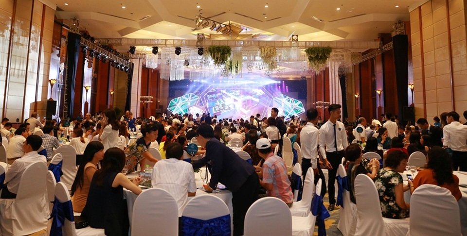 Condotel có tỷ suất lợi nhuận “khủng” 33%/năm hút khách đầu tư - 1 Sức hấp dẫn của The Coastal Hill thu hút hơn 500 khách hàng tham dự lễ giới thiệu
