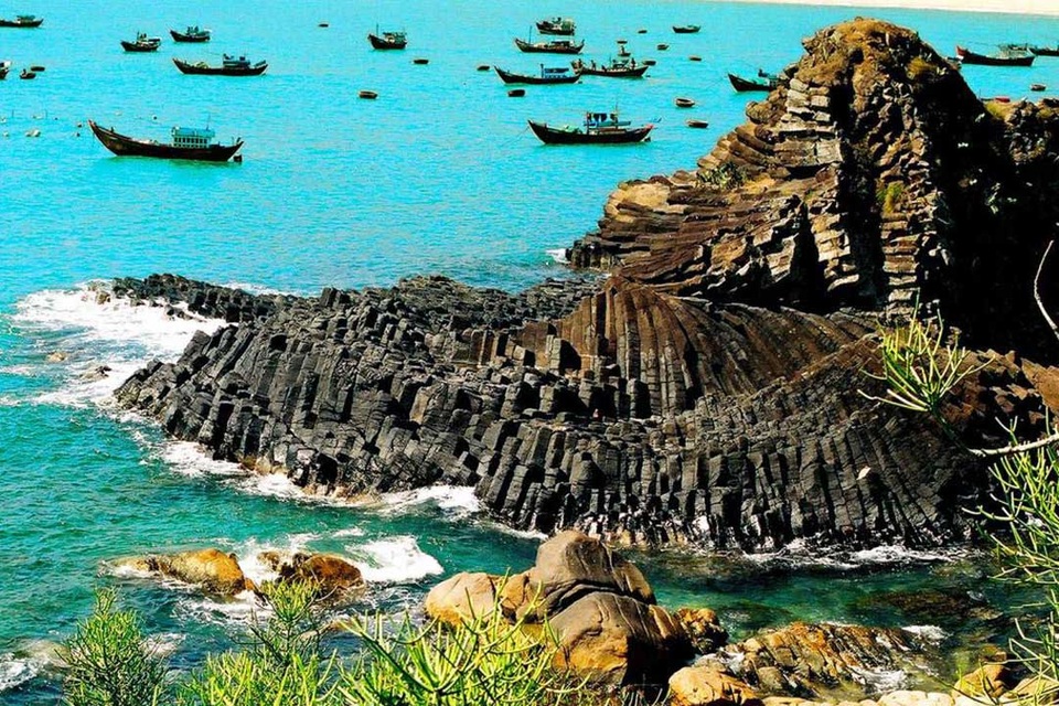 Dự báo The Coastal Hill FLC Quy Nhơn sẽ tiếp tục tăng giá - 1 Quy Nhơn có nhiều tiềm năng để phát triển trở thành vùng kinh tế biển (Ảnh internet)