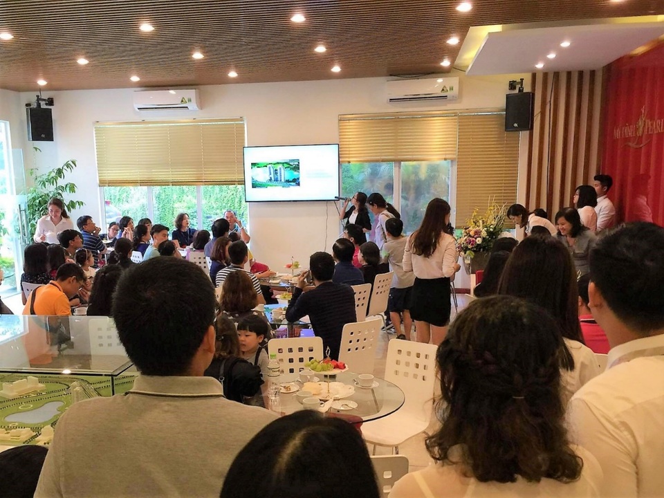 Tham quan căn hộ mẫu dự án được mong đợi nhất phía Tây Hà Nội - 1 Sự kiện tham quan nhà mẫu dành cho các chủ sở hữu căn hộ tại Mỹ Đình Pearl nhận được nhiều phản hồi tích cực từ phía khách hàng