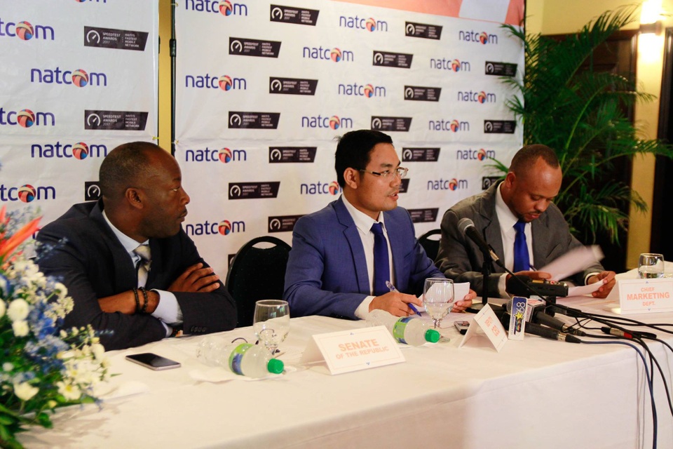 V-Office lần đầu xuất ngoại với trị giá 60.000 USD - 3 V-Office lần đầu xuất ngoại với trị giá 60.000 USD - 3