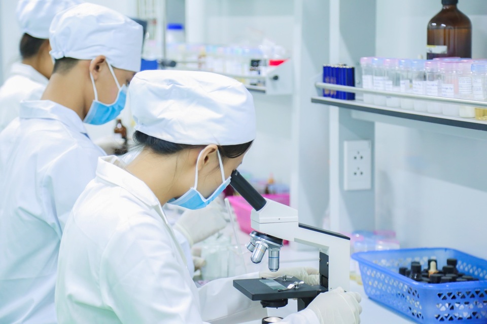 Khánh thành nhà máy sản xuất mỹ phẩm lớn nhất Miền Bắc theo chuẩn GMP - ASEAN - 4 Khánh thành nhà máy sản xuất mỹ phẩm lớn nhất Miền Bắc theo chuẩn GMP - ASEAN - 4