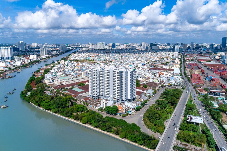 Riva Park tiên phong của trào lưu BĐS ven sông đã cán đích ngoạn mục - 1 Riva Park tiên phong của trào lưu BĐS ven sông đã cán đích ngoạn mục - 1