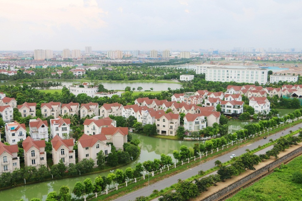 “Màu áo mới” tại Valencia Garden - 5 Tầm nhìn trước mặt căn hộ Valencia Garden