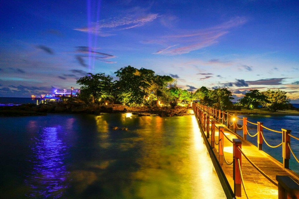 Nam Nghi Phu Quoc Island - Thiên đường hạnh phúc trao tặng người thương - 4 Rock Island Club