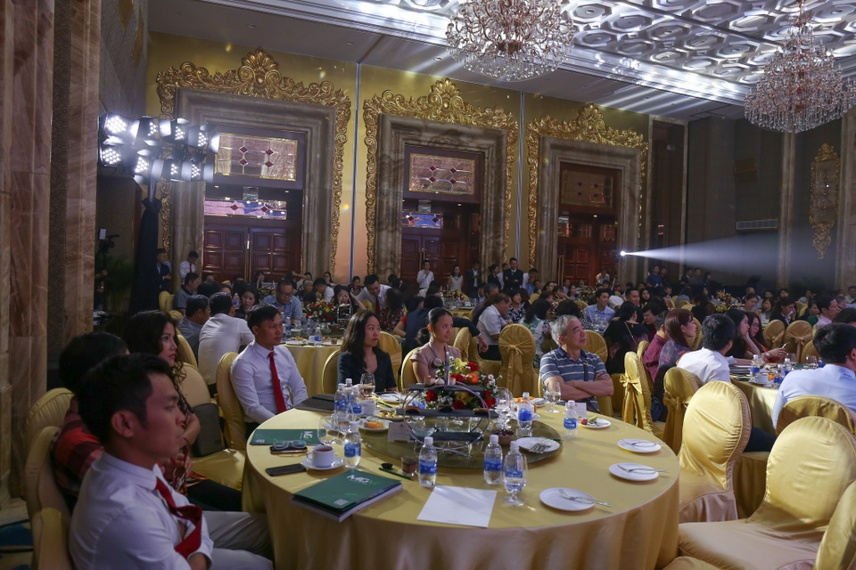 Sức hút của siêu dự án nghỉ dưỡng 6 sao Regent Residences Phu Quoc - 1 Đông đảo khách hàng tham gia và ấn tượng trước lễ ra mắt Regent Residences Phu Quoc