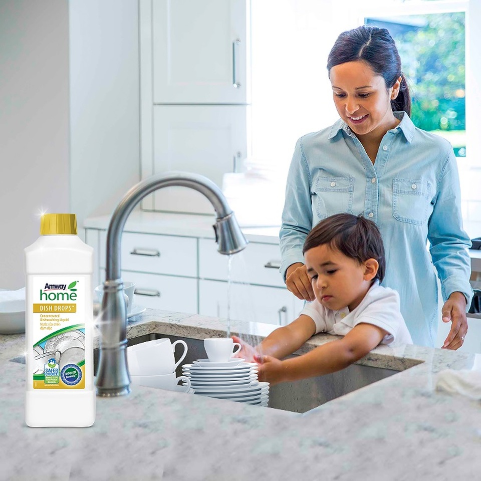 Amway Home cùng bé vui với việc nhà, mẹ an tâm vì con luôn được bảo vệ