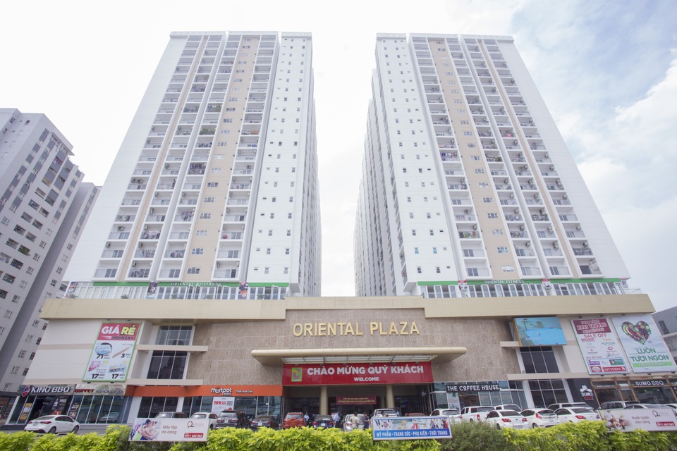 Dự án bàn giao “tăng nhiệt” trước tết Nguyên Đán - 1 Sự tiện lợi của Oriental Plaza đã mang đến sự an tâm và hài lòng cho cư dân nơi đây