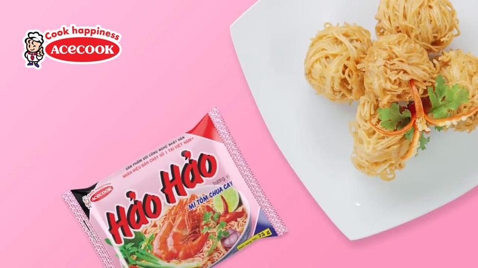 Ăn mì “chuẩn” sành điệu – Trúng ngay SH siêu sang - 3 Mì cuộn ấm lòng yêu thương ngày Tết