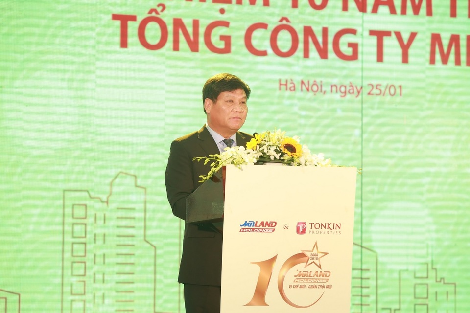 MBLand Holdings ký kết hợp tác chiến lược phát triển Bất động sản - 9 Thiếu tướng Hà Tiến Dũng nói về chặng đường 10 năm qua của MBLand Holdings.