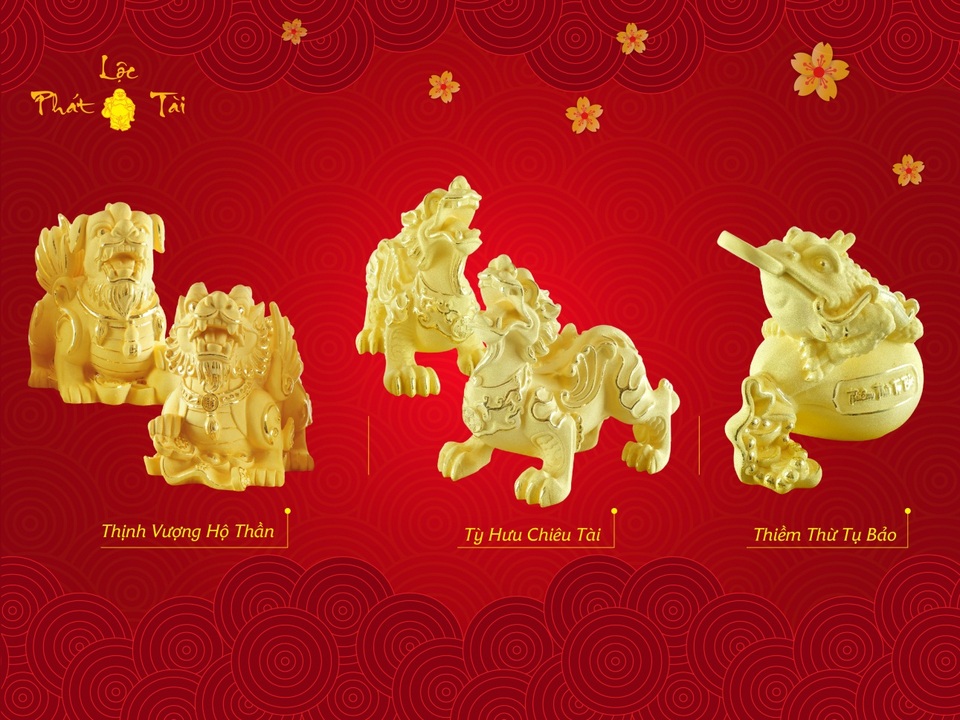 Mỹ nghệ mạ vàng khuấy động thị trường quà Tết 2018 - 3 Gửi thông điệp Kinh doanh đại cát đại lợi, Khai trương hồng phát tới doanh nhân, thương gia, những vật phẩm phong thủy thích hợp nhất là Thuyền buồm, Tỳ hưu, Thiềm thừ… Đây chắc chắn sẽ là món quà hoàn hảo để gia chủ có thêm những bước tiến đột phát trong sự nghiệp kinh doanh, buôn bán vào năm tới