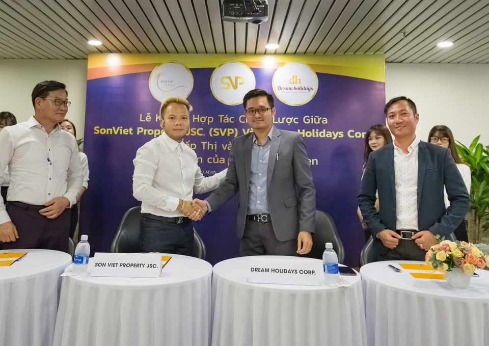Dream Holidays & Son Viet Property ký kết hợp tác chiến lược - 2 Hai bên chính thức trở thành đối tác chiến lược của nhau