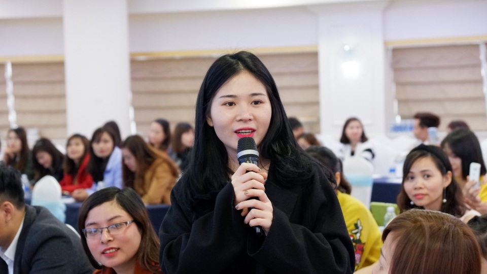 Đông y Dung Hà: Họp chiến lược kinh doanh thu hút hơn 200 đại lý - 2 Hơn 200 nhà phân phối, đại lý, chi nhánh phía Bắc của Đông y Dung Hà đã có mặt và chia sẻ những định hướng trong giai đoạn 2018-2019
