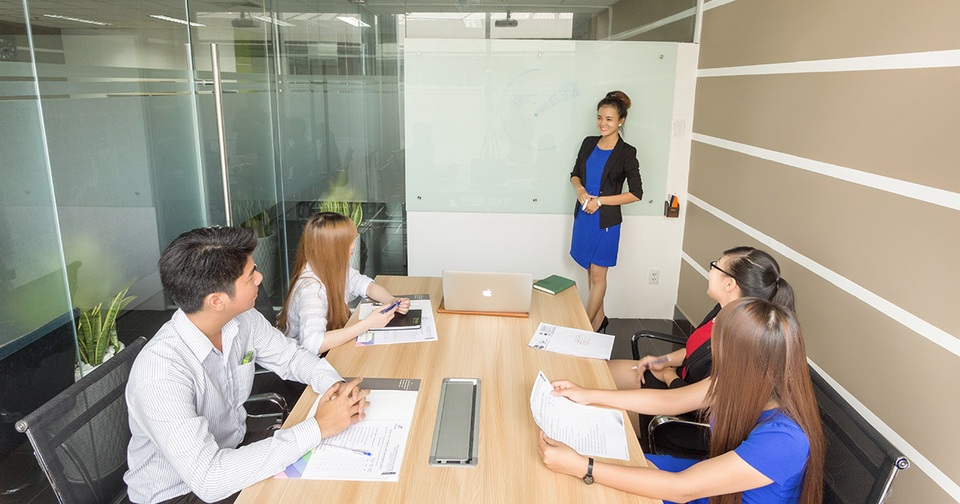 Thuê văn phòng chỉ với 125.000 đồng/tháng: Cơ hội vàng cho start-up - 2 Phòng họp sang trọng, được trang bị đầy đủ các tiện ích