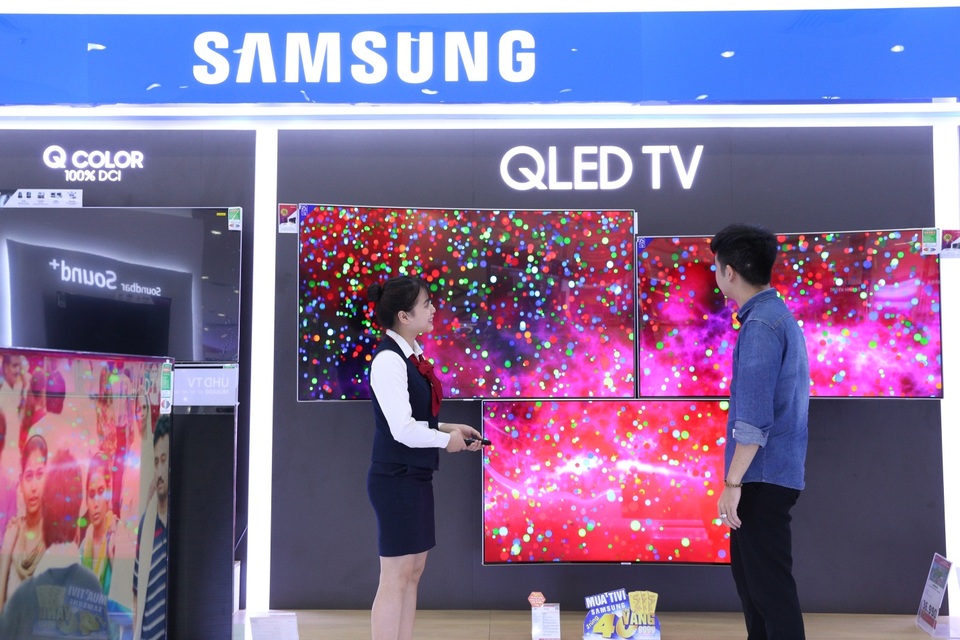 Trúng lớn 40 chỉ vàng khi mua TV Samsung, duy nhất tại Điện máy Pico - 3 Đủ các phân khúc TV Samsung để chọn lựa theo nhu cầu của từng khách hàng