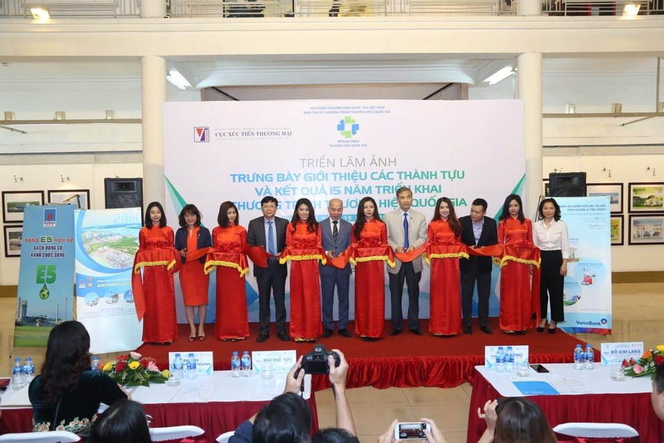 Tưng bừng Tuần lễ Thương hiệu Quốc gia 2018 - 1 Tưng bừng Tuần lễ Thương hiệu Quốc gia 2018 - 1