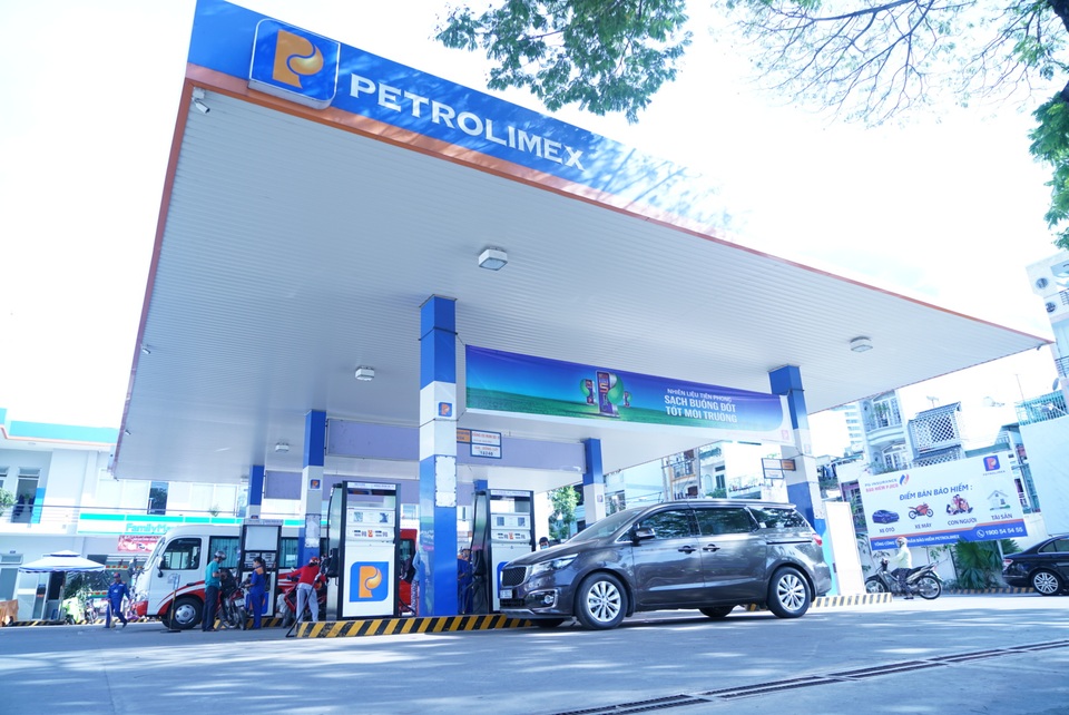 Petrolimex và sứ mệnh cung cấp “nhiên liệu xanh” - 1 Nhiên liệu tốt hơn với giá gần như không đổi