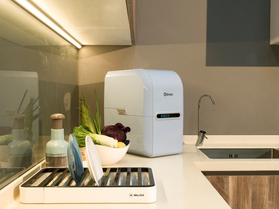 Người Việt bắt kịp với chuẩn mực sống mới – LEED – Phức tạp hay đơn giản? - 3 Máy lọc nước A. O. Smith với lõi lọc RO – Side Stream bản quyền Mỹ