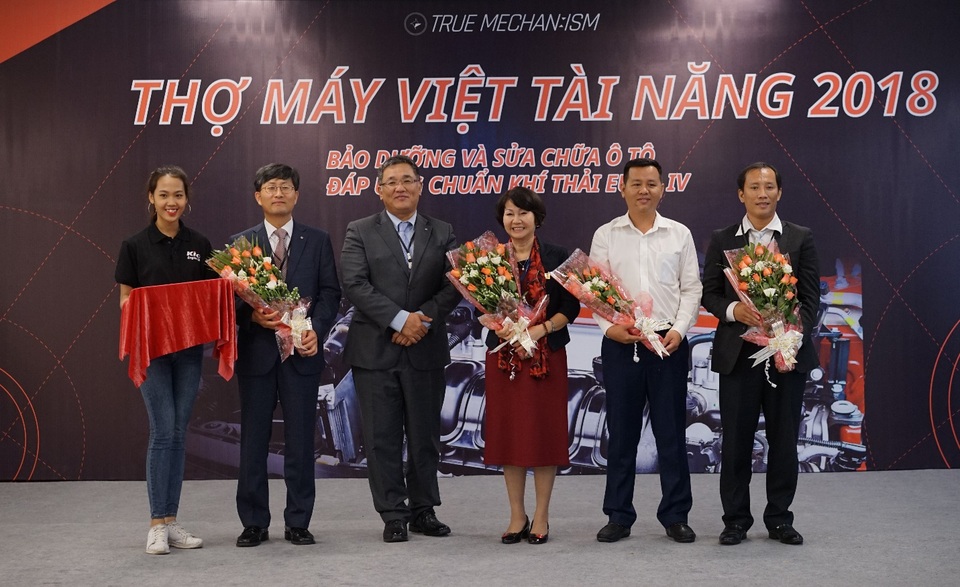 Ngày hội Thợ máy Việt tài năng cơ hội thiết thực phát triển nghề nghiệp cho bạn trẻ yêu ngành sửa chữa ô tôt - 5 Ngày hội Thợ máy Việt tài năng cơ hội thiết thực phát triển nghề nghiệp cho bạn trẻ yêu ngành sửa chữa ô tôt - 5