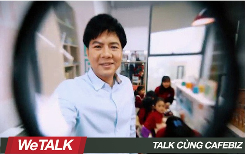 Shark Thuỷ đóng cửa trung tâm tiếng Anh có doanh thu tốt nhất của mình để tốt hơn - 1 Shark Thuỷ trong chương trình WeTALK