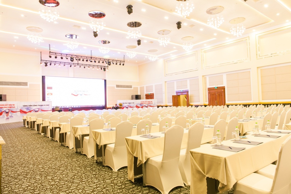 Tưng bừng tổ chức lễ khai trương khách sạn Ladalat - 4 Tưng bừng tổ chức lễ khai trương khách sạn Ladalat - 4