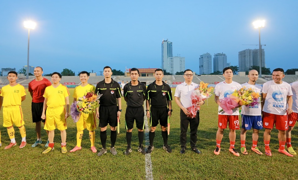 Trận cầu từ thiện giúp đỡ học sinh vượt khó tại tỉnh Nghệ An - 6