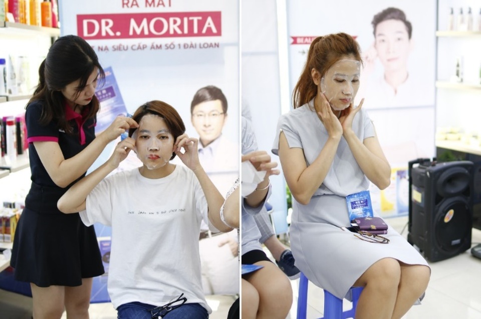 Dr.Morita – Thương hiệu mặt nạ hàng đầu Đài Loan đã có mặt tại Việt Nam - 3 Khách tham gia được trải nghiệm trực tiếp và tin tưởng về chất lượng sản phẩm