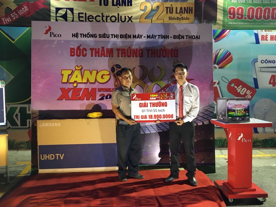 Điện máy Pico chi mạnh tay gần 2 tỷ đồng cho giải thưởng mùa World cup 2018 - 1 Đợt 1 của chương trình đã diễn ra ngày 17/06 vừa qua và tìm ra 22 vị khách may mắn nhất