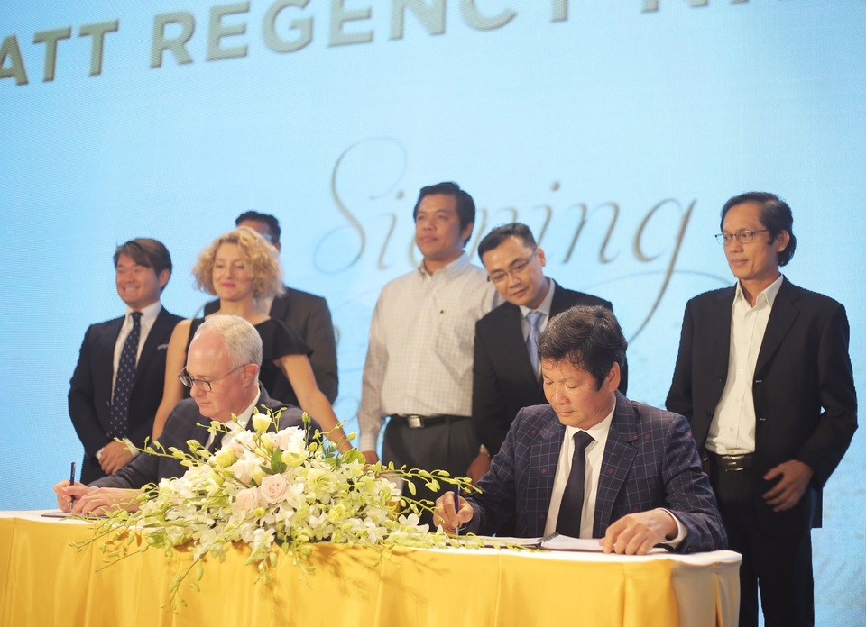 Lễ ký thỏa thuận hợp tác giữa tập đoàn A&B Group và tập đoàn khách sạn Hyatt