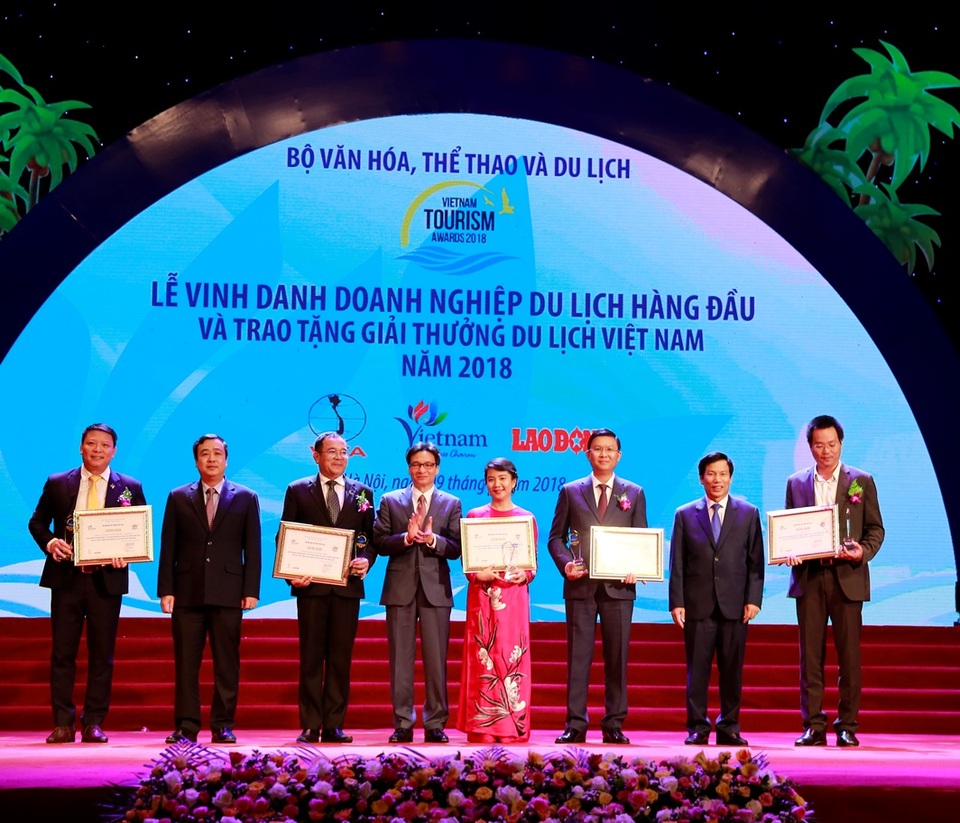 Vinpearl thắng lớn tại Giải thưởng Du lịch Việt Nam 2018 - 1 Vinpearl thắng lớn tại Giải thưởng Du lịch Việt Nam 2018 - 1