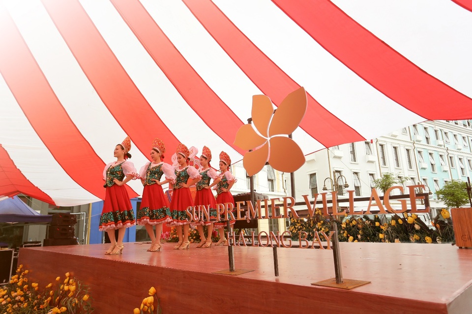 Hạ Long bùng nổ sự kiện cuối tuần - 2 Hạ Long bùng nổ sự kiện cuối tuần - 2