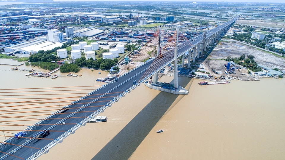 Tìm nơi đầu tư bất động sản ở miền Bắc với số tiền 400 triệu đồng? - 1 Chính thức thông tuyến cao tốc Hải Phòng – Hạ Long từ ngày 1.9.2018